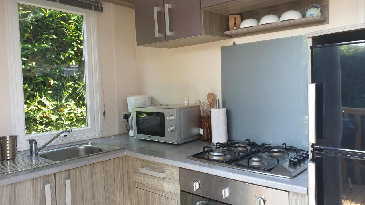 Mobil Home 6-8 Places Parcelle 4 Climatise Biville-sur-Mer エクステリア 写真